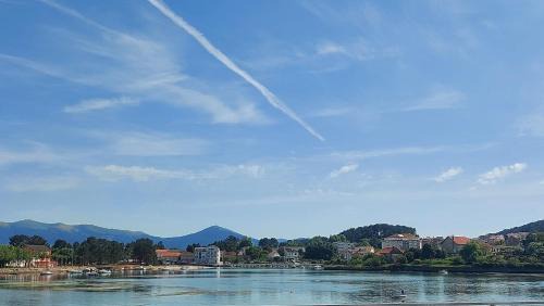 Muros Apartment | Child-Friendly Apartment Río Maior with Great Guest Rating
