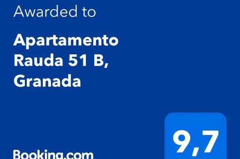 Carretera de la Sierra Apartment | Highly Rated Apartamento Rauda 51 B in Granada
