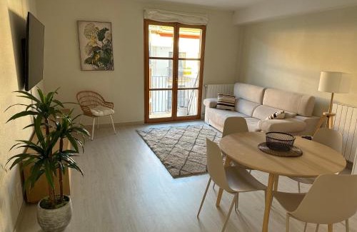 Ezcaray Apartment | Newly Renovated Apartment in Ezcaray - Guest Rated 9.4