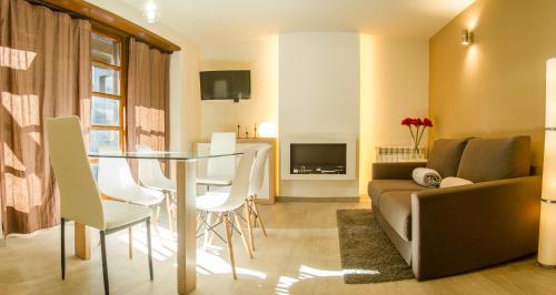 Incles Apartment | Pet-Friendly Refugi d'Incles for Families of 6