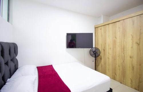 Estadio Apartment | Exceptional Renovated Apartment Near Estadio 4, Pet Friendly