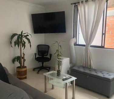 La America Apartment | Apartamento renovado parque La Floresta, reserva minimo de 21 dias