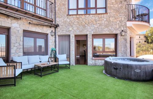 Old Town Apartment | Exceptional Stay at Apartamento Resil Ronda - 9/10 Rating