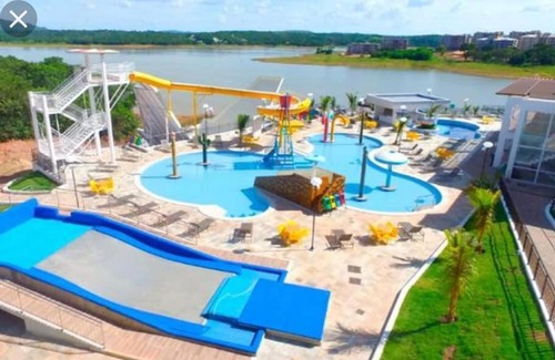 Caldas Novas Hotel | Relaxing Stay at Apartamento Resort do Lago with Pool & Hot Tub