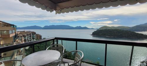 Mangaratiba Apartment | Oceanfront Apartment Resort in Porto Real - Guest Rated 9/10