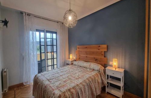 Posada de Llanes Apartment | Pet-Friendly Getaway at Apartamento Saavedra, 4-Star Comfort