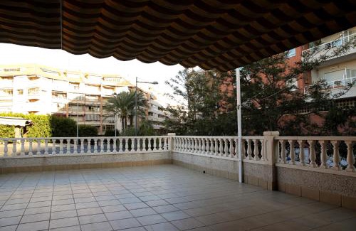 Santa Pola Apartment | Relax at Apartamento Puerto Santa Pola with Pool Access