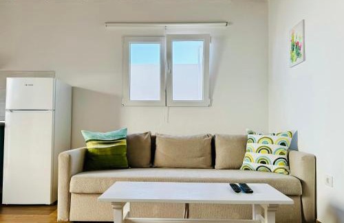 Tahiche Apartment | Family-Friendly Stay at Apartamento Sol Awaits You