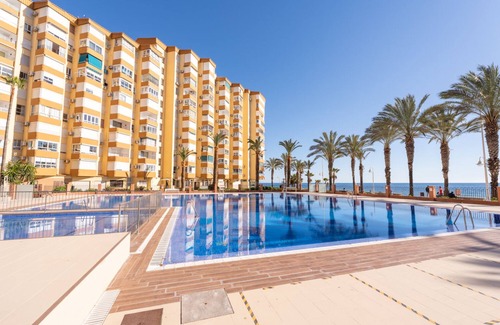 Algarrobo Apartment | Inviting Ocean View Apartment Sunset Algarrobo with Pool