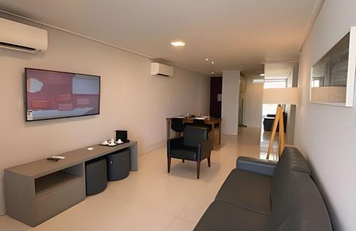 Tambau Apartment | Superb Apartment with Stunning Views & Pool Access