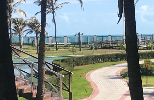 Porto das Dunas Apartment | Relaxing Oceanfront Apartment with Pool & Hot Tub
