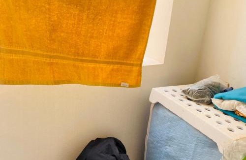 Sao Vicente House | Apartamento T2 e escritorio mobiliado, tudo incluído , água, luz, internet, maquina de lavar