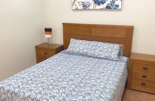 Els Arenals del Sol Apartment | Pet-Friendly Apartamento Terraza with Pool in Arenales del Sol