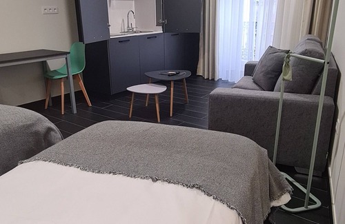 Mondonedo Apartment | Cozy Studio Apartment in Historic Center for Friends & Pilgrims