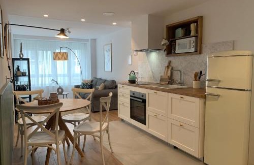 Fazouro Apartment | Family-Friendly Stay at Apartamento Torreón 1