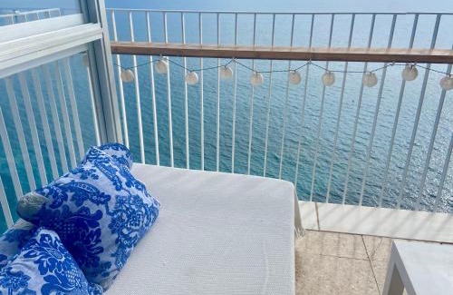 L'Albufereta Apartment | Oceanfront Apartment Torre Alacant - Rated 9.7/10 by Guests