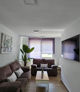 Santiponce Apartment | Pet-Friendly Apartment Trajano with 9.4/10 Guest Rating