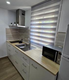 Santiponce Apartment | Pet-Friendly Apartment Trajano with 9.4/10 Guest Rating