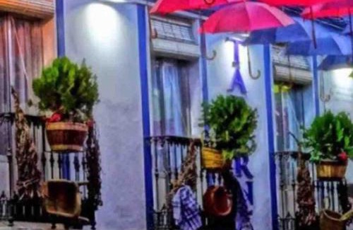 Valdepenas Apartment | Kid-Friendly Stay at Apartamento Trasiego - Rated 9.5/10
