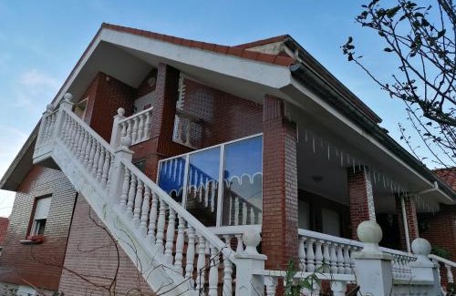 Orena Apartment | Child-Friendly Getaway at Apartamento Turístico La Mies