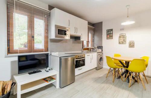 Frama Apartment | Oceanfront Retreat: Apartamento Valverde II, Rated 9.3/10