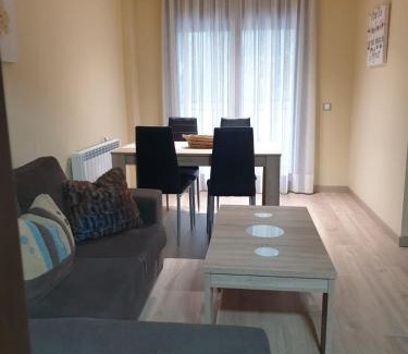 Arenas de San Pedro Apartment | Highly Rated Apartamento Vida with Pool & Family Amenities