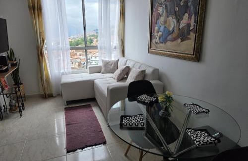 Villa Hermosa Apartment | Inviting Apartment with Scenic Views Near City Center
