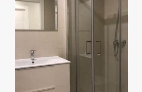 Patraix Apartment | Stylish Central Apartment on Calle Tres Forques, Valencia