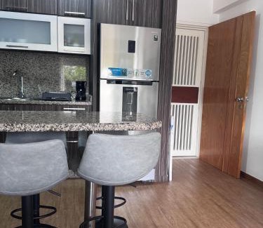 Naguanagua Apartment | Apartamento zona Hesperia Sambil Complejos Deportivos