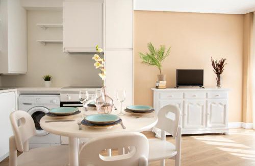 Suances Apartment | Pet-Friendly Apartamentos Acacio with Oceanfront Pool
