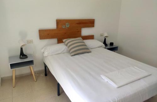 Peniscola Apartment | Family-Friendly Stay at Apartamentos Acapulco Peñiscola