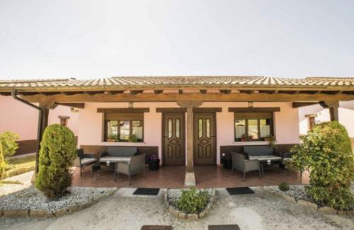 Avin Apartment | Delightful Apartamentos Aires De Avin - Onis with Top Amenities