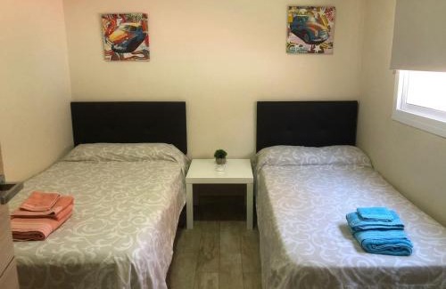 Algeciras Apartment | Highly Rated Apartamentos Albeniz with Family-Friendly Amenities
