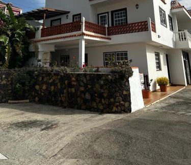 Puntallana Apartment | Family-Friendly Suites at Balcón del Sol in Puntallana