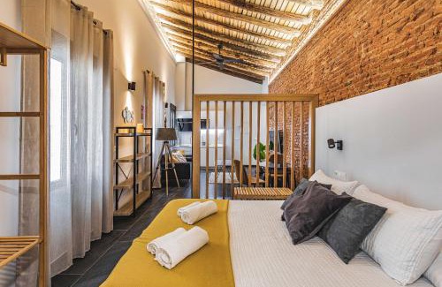 Santa Clara Apartment | Family-Friendly Stay at Cáceres Central Suites, Rated 9.1