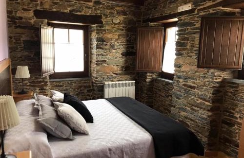 San Tirso de Abres Apartment | Top-Rated Apartamentos Carola: Pet & Child Friendly Retreat