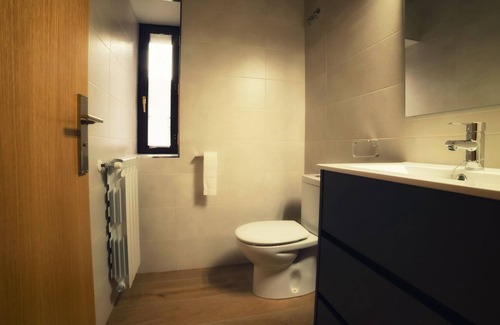 Borau House | Family-Friendly Apartamentos Camino de la Val - Lopán