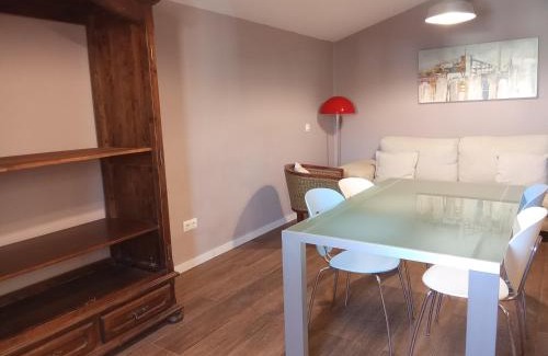Lleida Apartment | Welcoming Apartamentos "Casa Melé" with Pet-Friendly Options