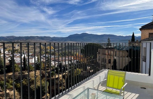 Old Town Apartment | Family-Friendly 4-Star Stay at Casa-Palacio Santa Pola