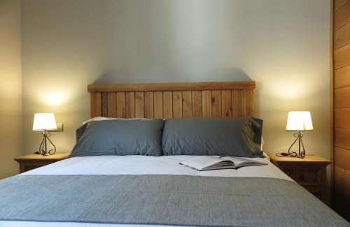 Chisagues Apartment | Family-Friendly Stay at Apartamentos Casa Pochetas - Rated 9.6