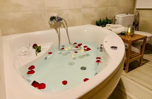 Pozo Alcon Apartment | Pet-Friendly Apartamentos CAZORLA-ALCON with Hot Tub