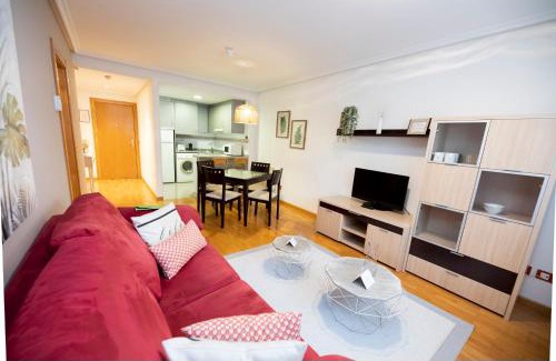 Gijon City Centre Apartment | Family-Friendly Stay at Apartamentos Cean Bermudez