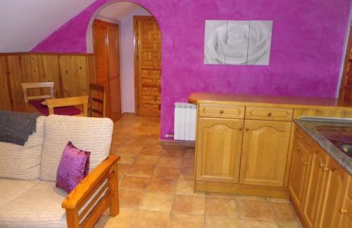 Escalona Hotel | Family-Friendly Apartamentos Cinca with Top Guest Reviews