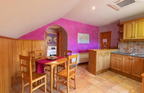 Escalona Hotel | Family-Friendly Apartamentos Cinca with Top Guest Reviews