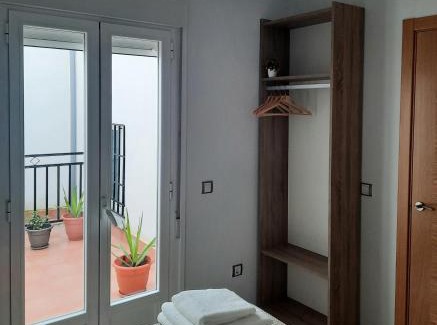 Plasencia Apartment | Highly Rated Apartamentos Clavero 10 for Your Getaway