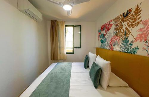 Playa del Ingles Apartment | Delightful Cordial Judoca Beach Apartments with Ocean Views