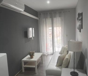 Jerte Apartment | Pet-Friendly Apartamentos Dacris: Family-Approved Getaway