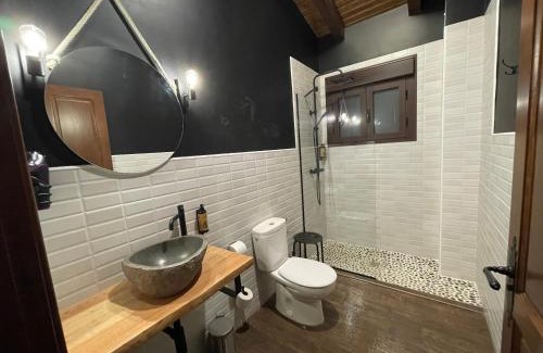 Hervas Apartment | Discover Doña Jimena del Ambroz: Premium Stay with Pool