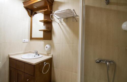 San Juan de Parres Apartment | Oceanfront Apartamentos Don Clemente with Ocean Views