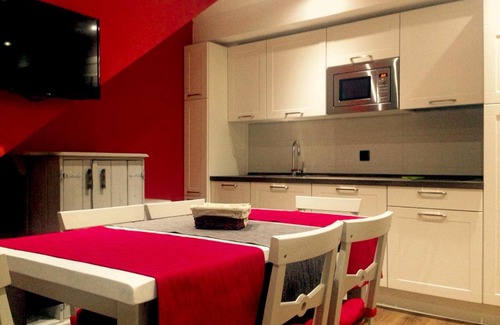 Biescas Apartment | Kid-Friendly Retreat at Apartamentos El Rincón de Andrea II